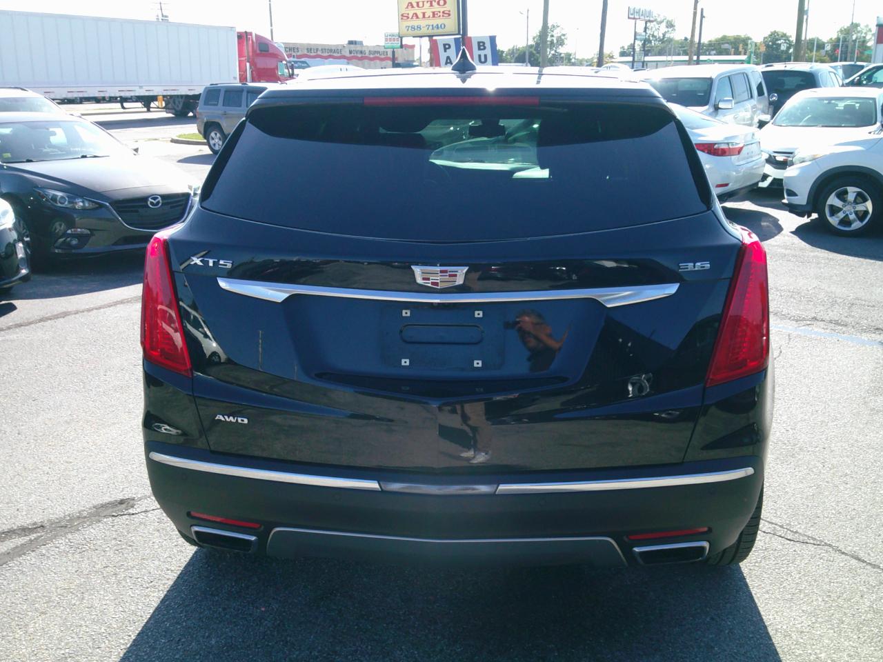 Cadillac XT5 Platinum AWD 2017
