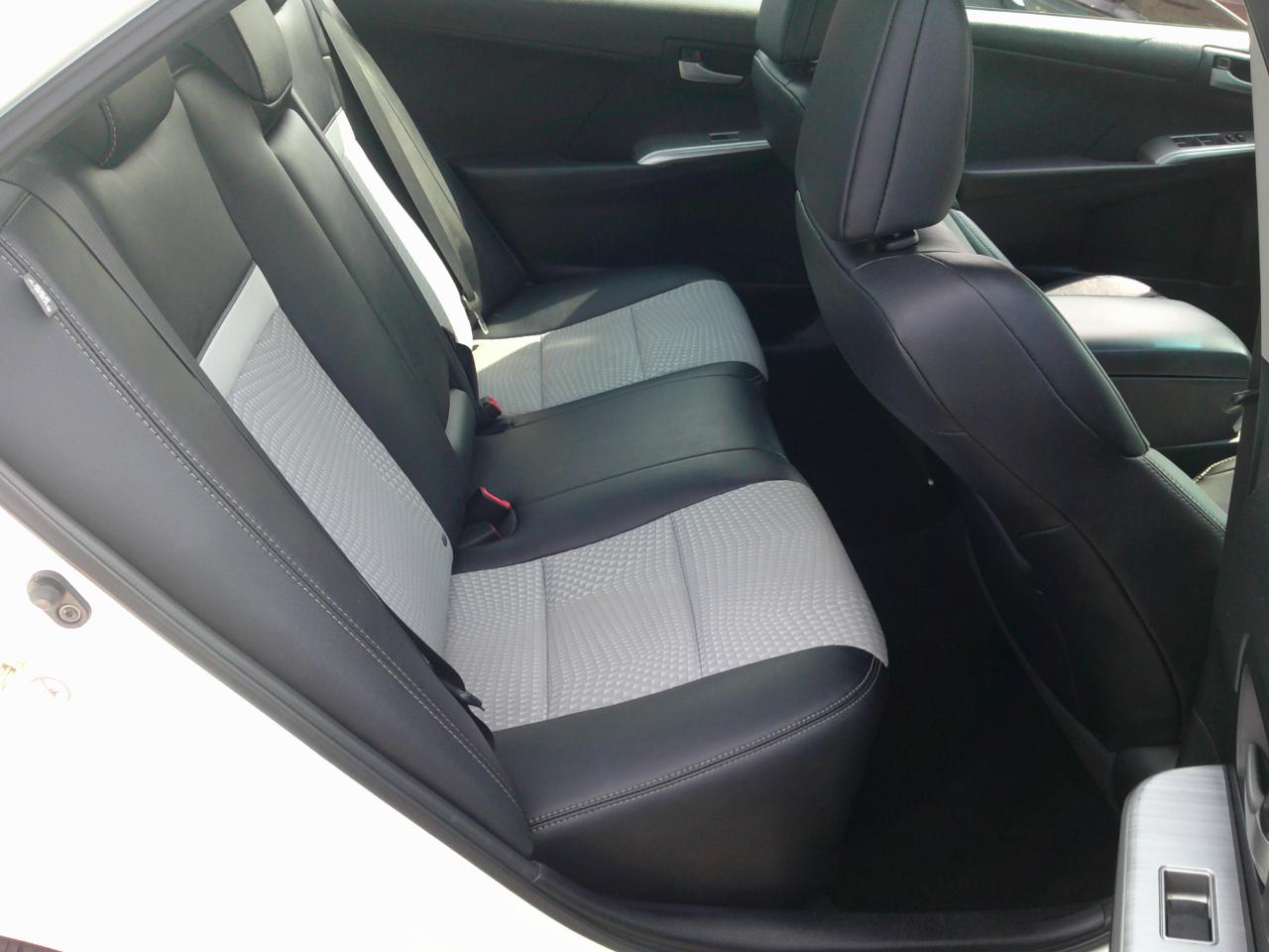 Toyota Camry SE 2012