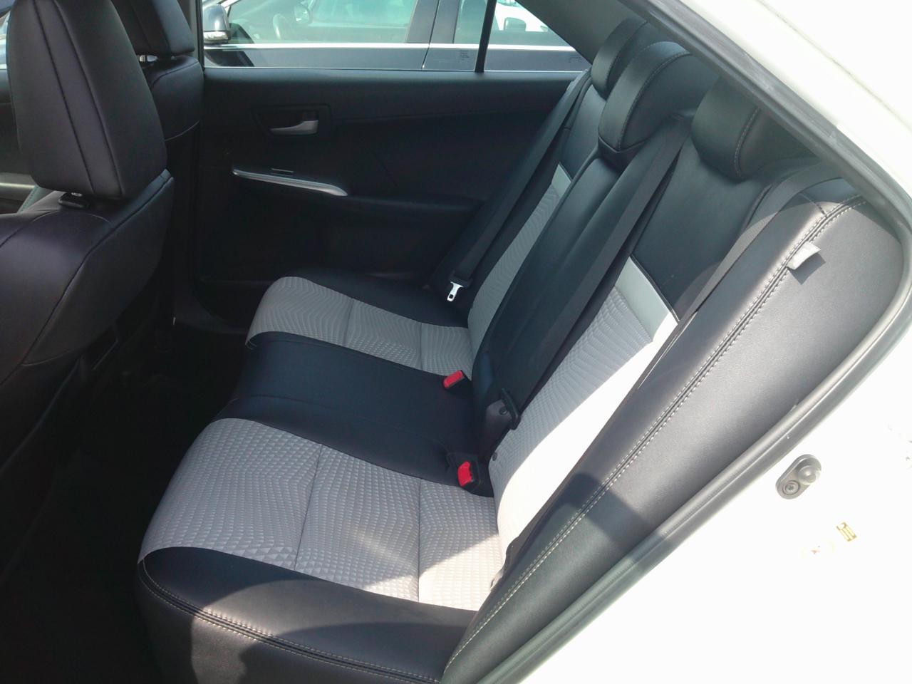 Toyota Camry SE 2012