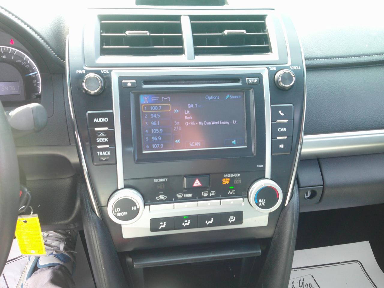 Toyota Camry SE 2012
