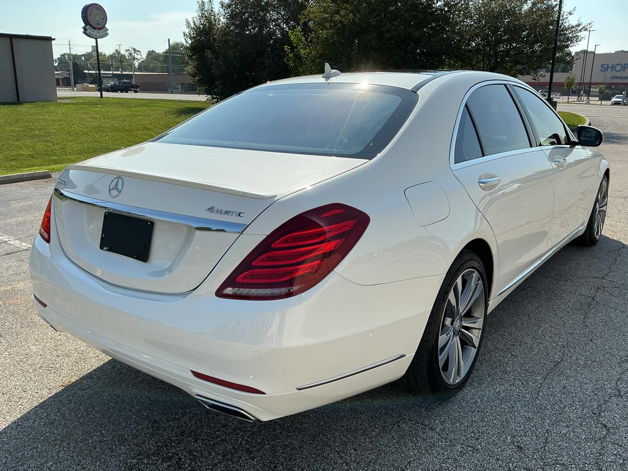 Mercedes-Benz S-Class S550 4MATIC 2014