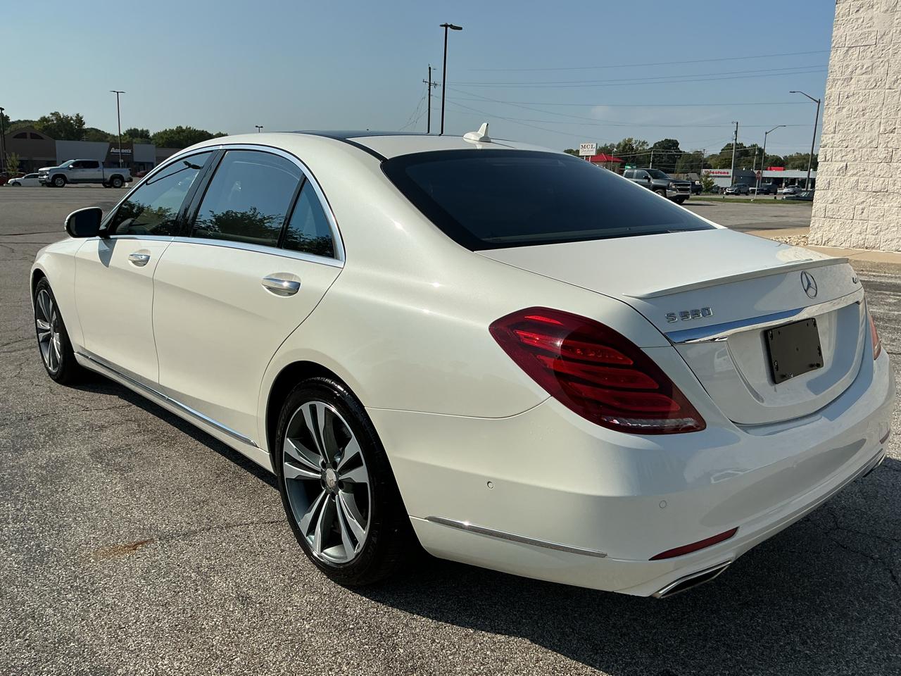 Mercedes-Benz S-Class S550 4MATIC 2014