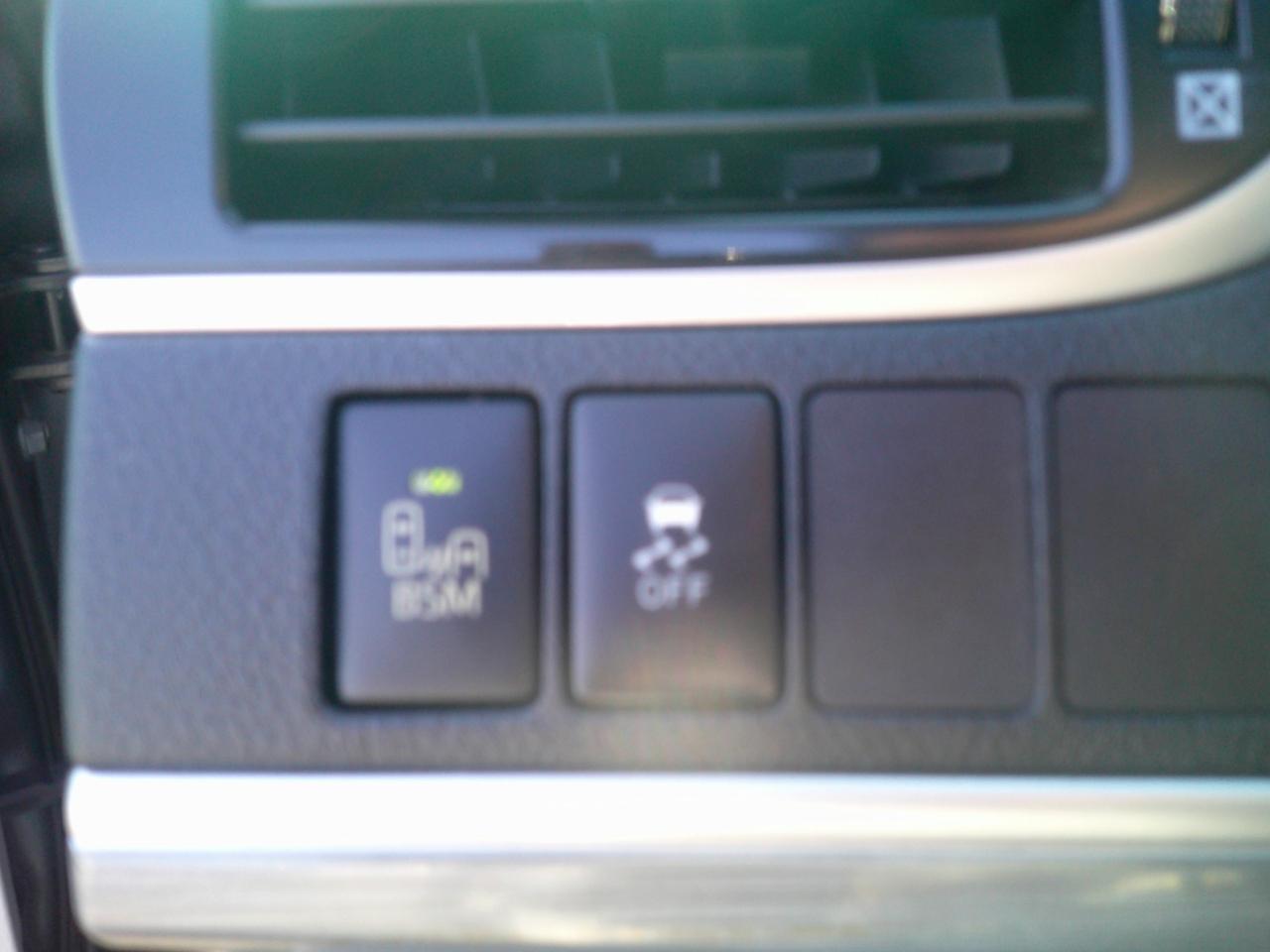 Toyota Camry Hybrid XLE 2013