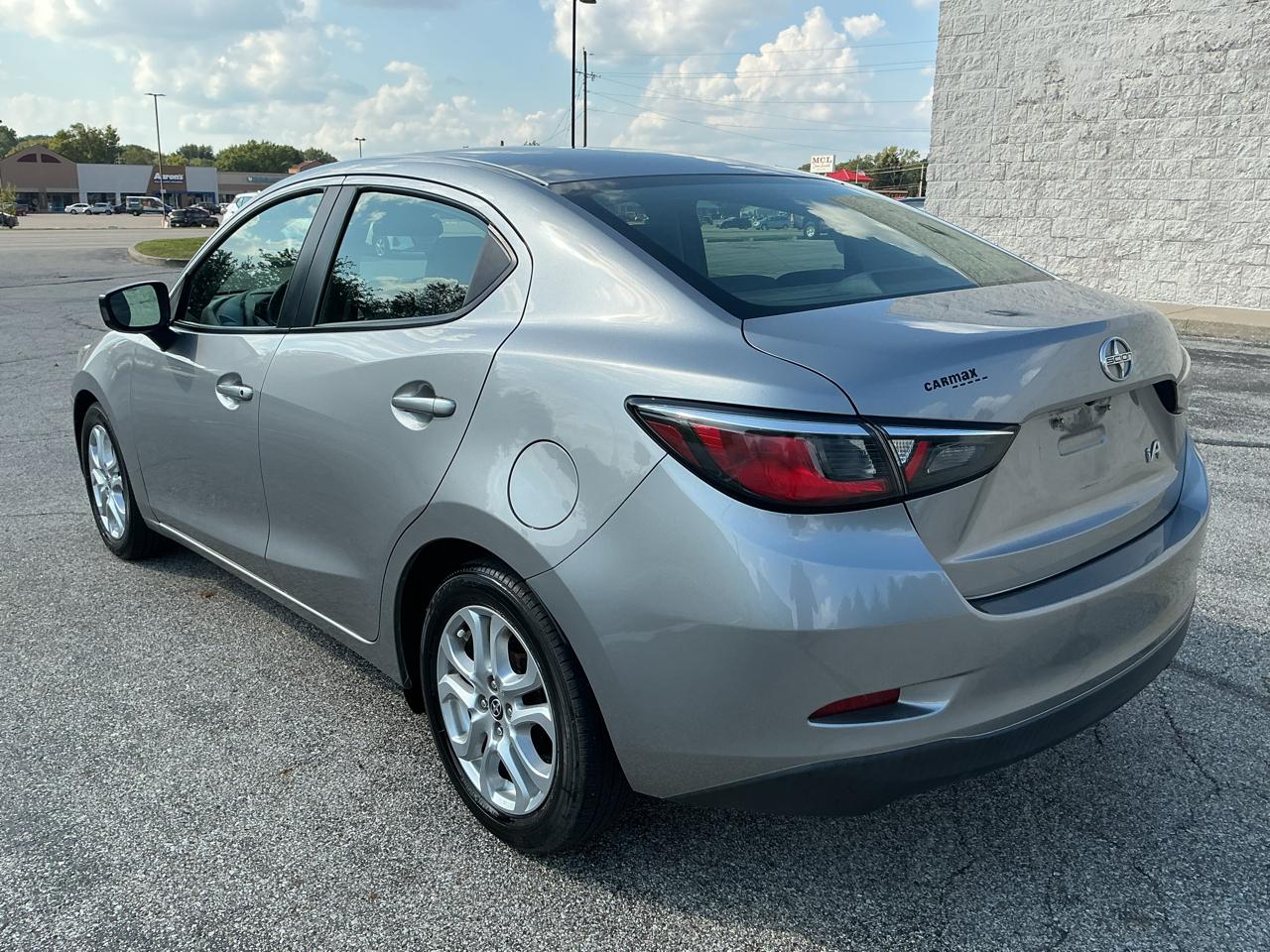 Scion iA 6A 2016