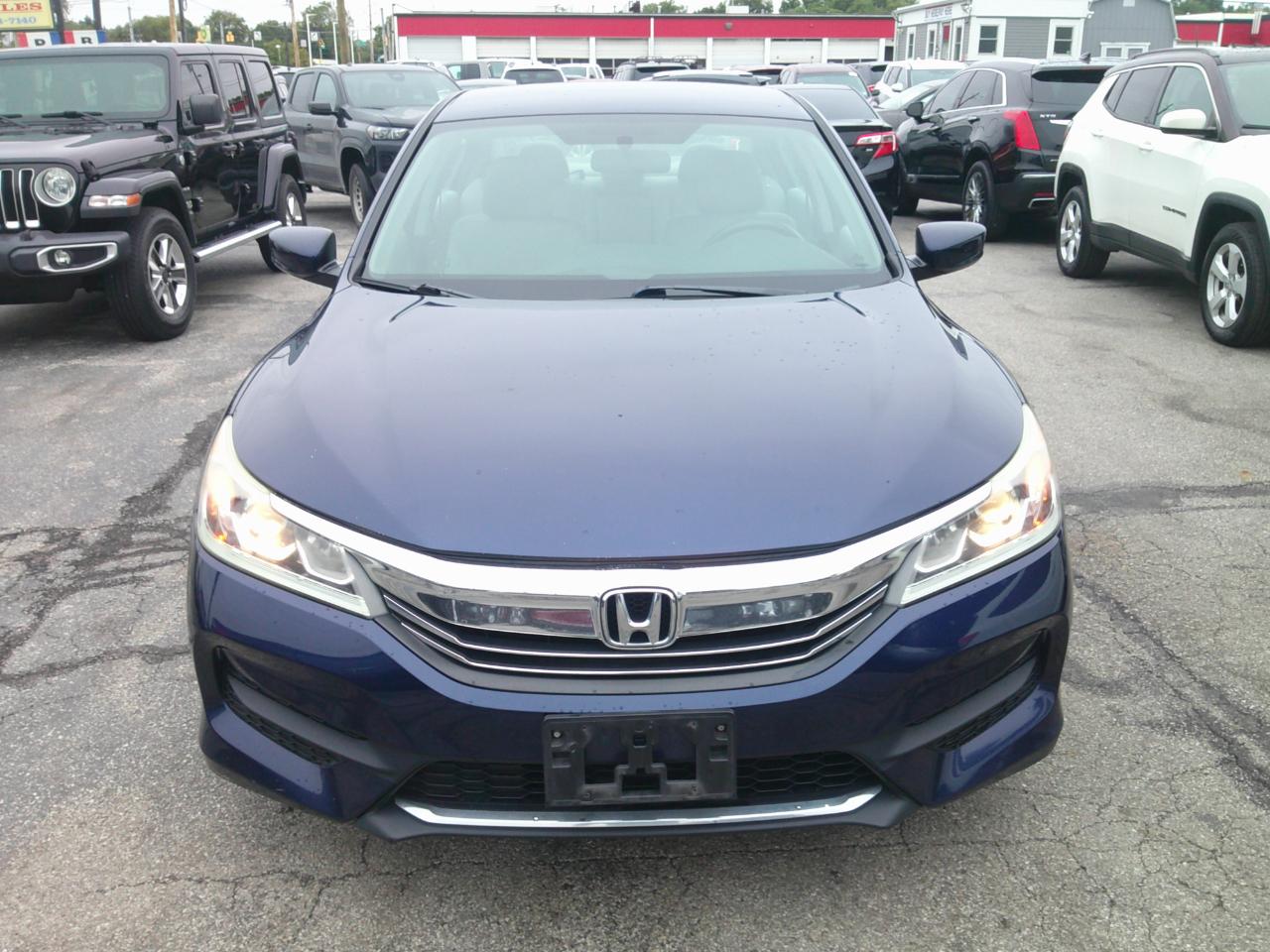Honda Accord LX Sedan CVT 2016