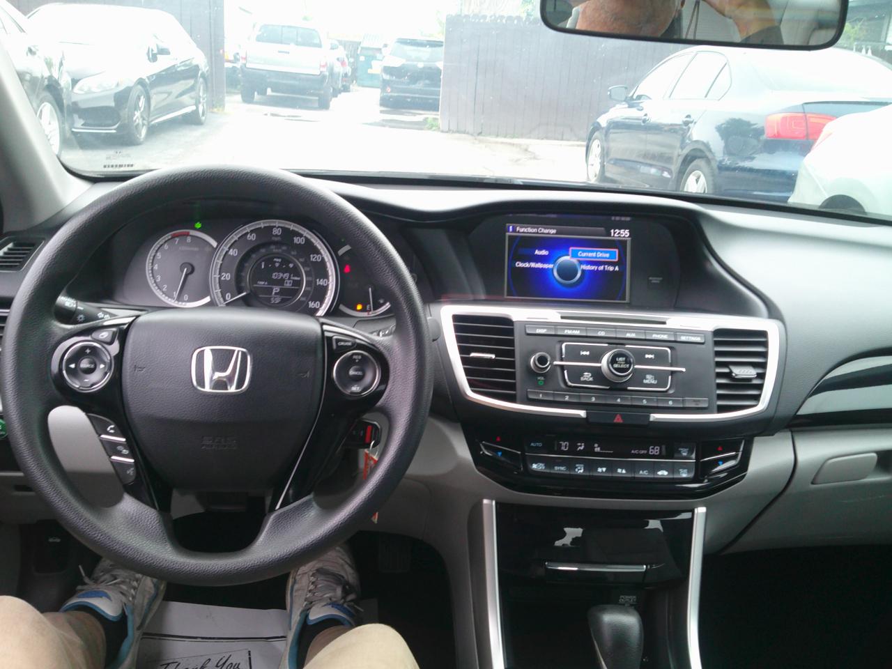 Honda Accord LX Sedan CVT 2016
