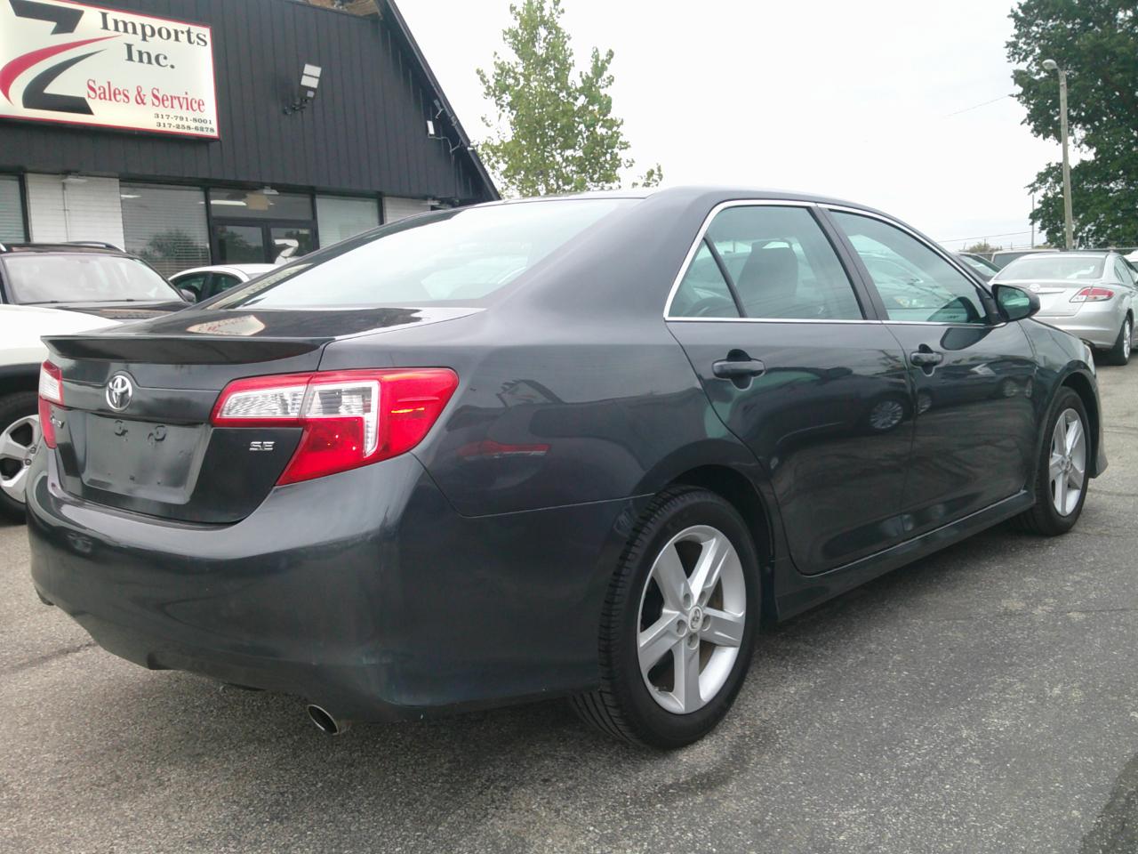Toyota Camry SE 2013