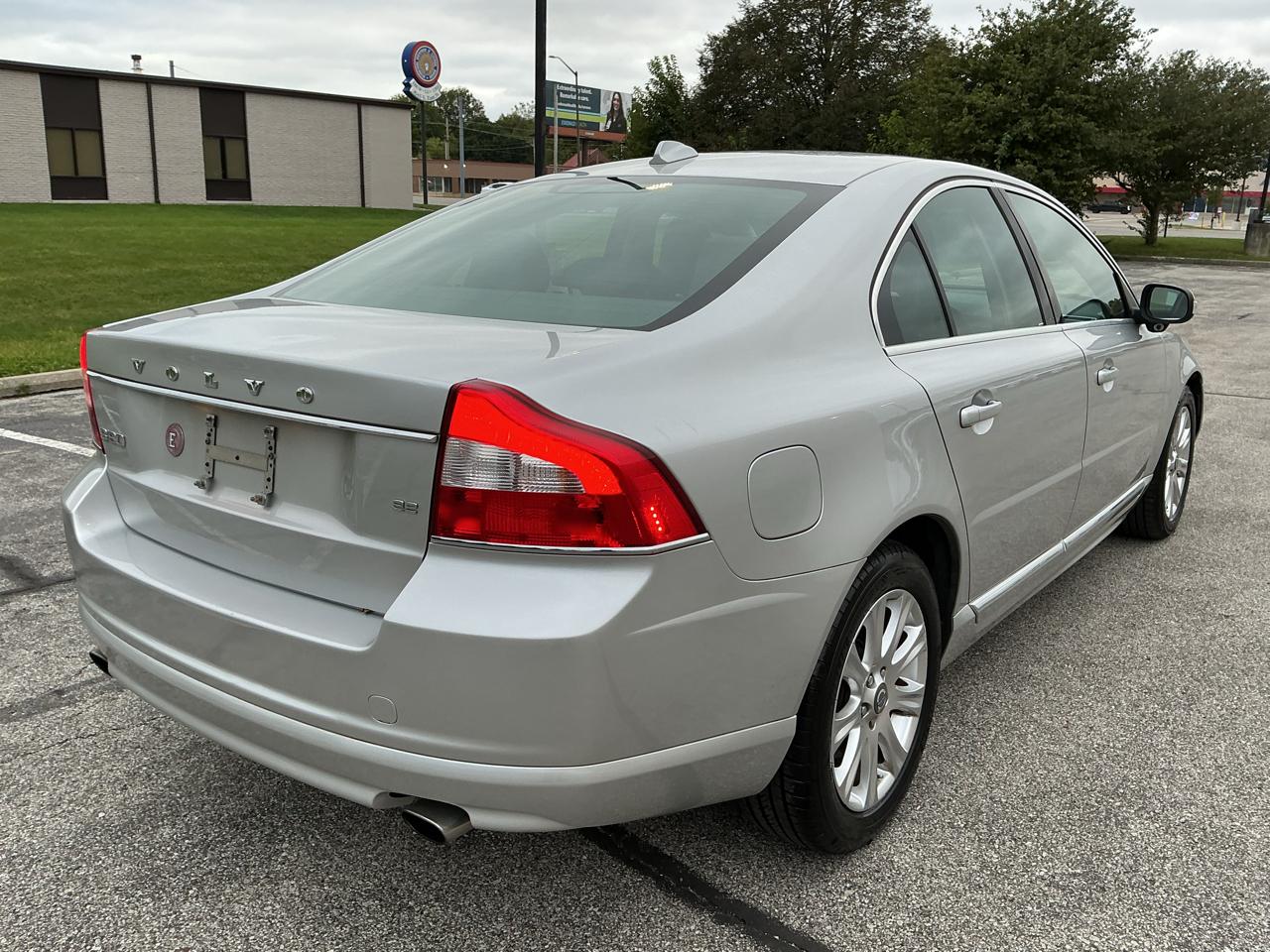 Volvo S80 3.2 FWD 2010