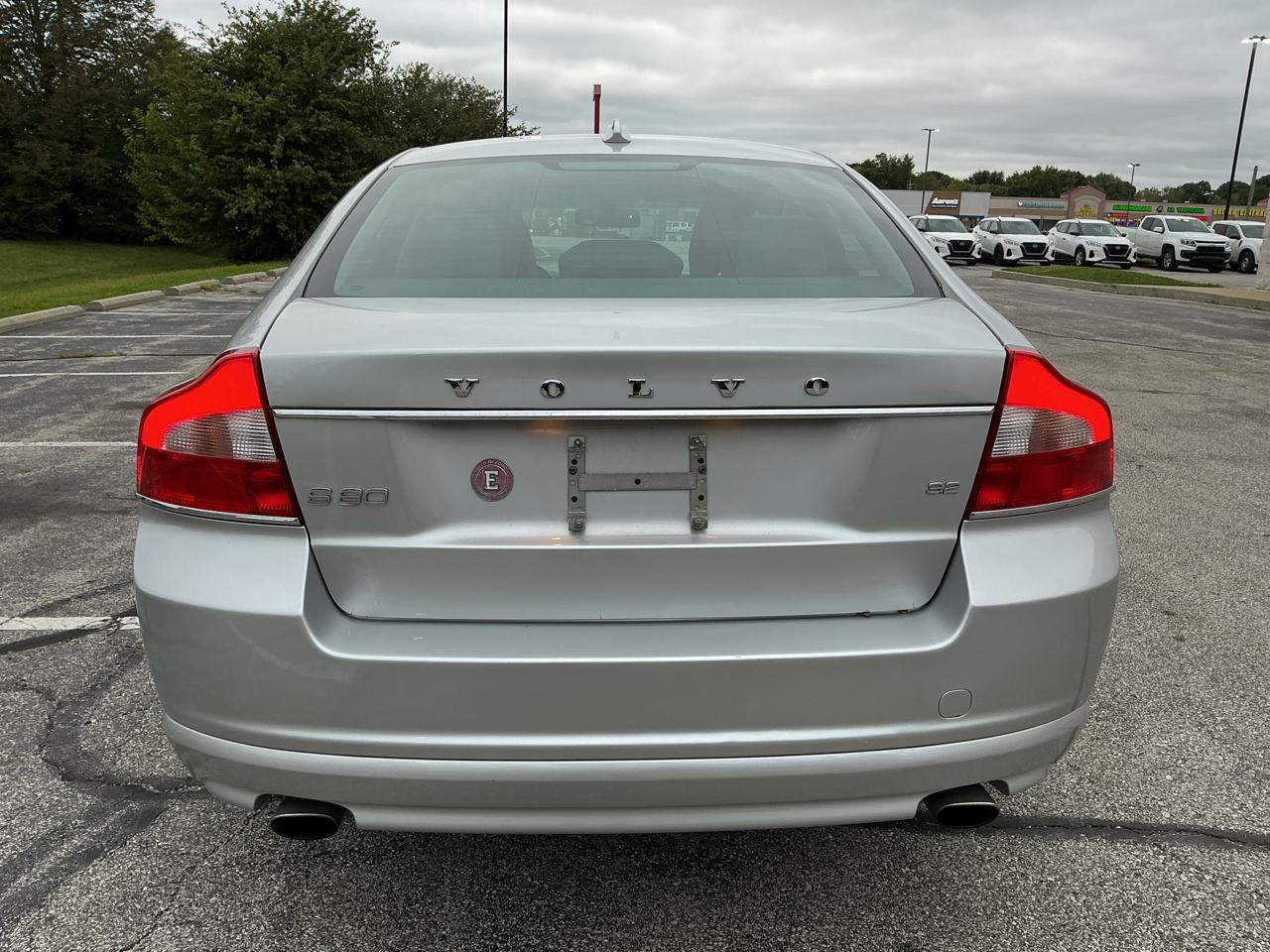 Volvo S80 3.2 FWD 2010