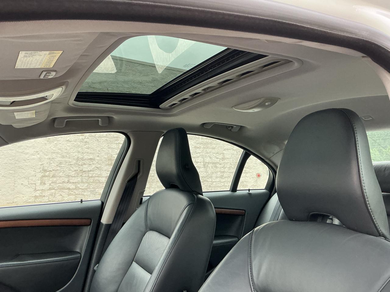 Volvo S80 3.2 FWD 2010