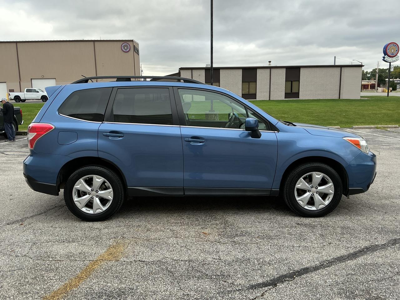 Subaru Forester 2.5i Touring 2015