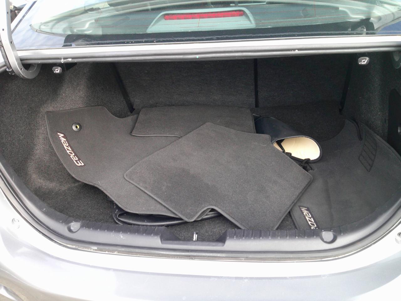 Mazda MAZDA3 s Grand Touring AT 4-Door 2015