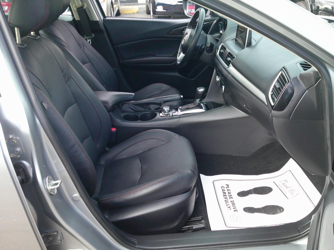 Mazda MAZDA3 s Grand Touring AT 4-Door 2015