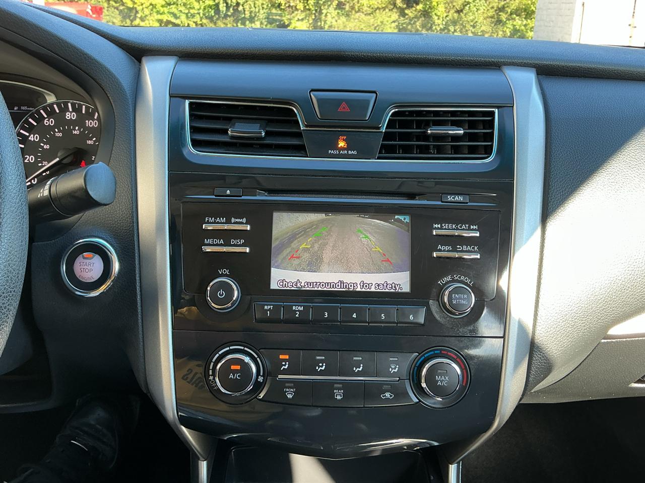 Nissan Altima photo 21