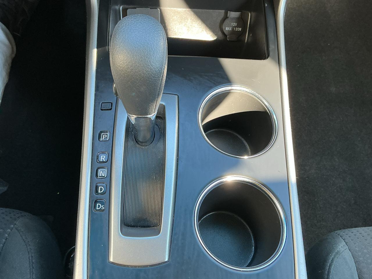 Nissan Altima photo 22