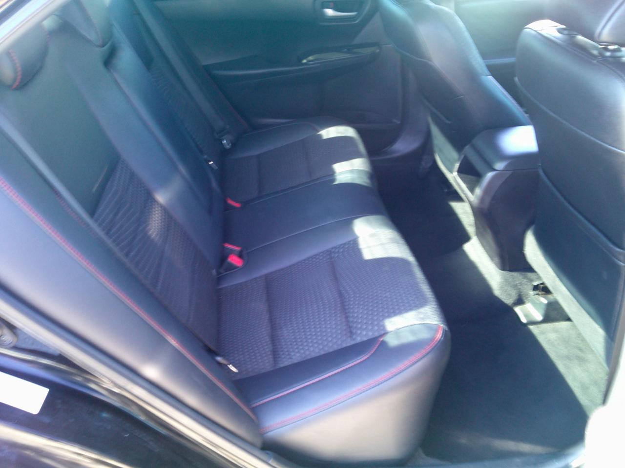 Toyota Camry SE 2015