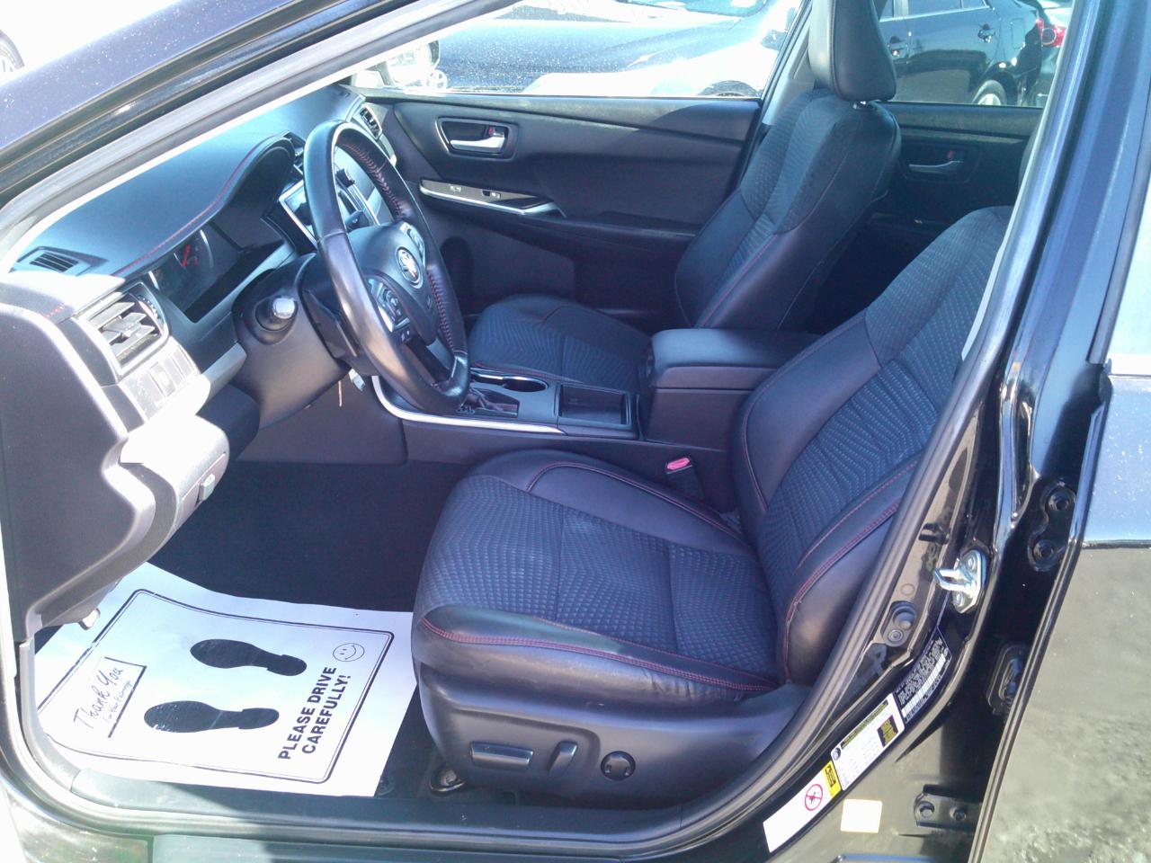 Toyota Camry SE 2015