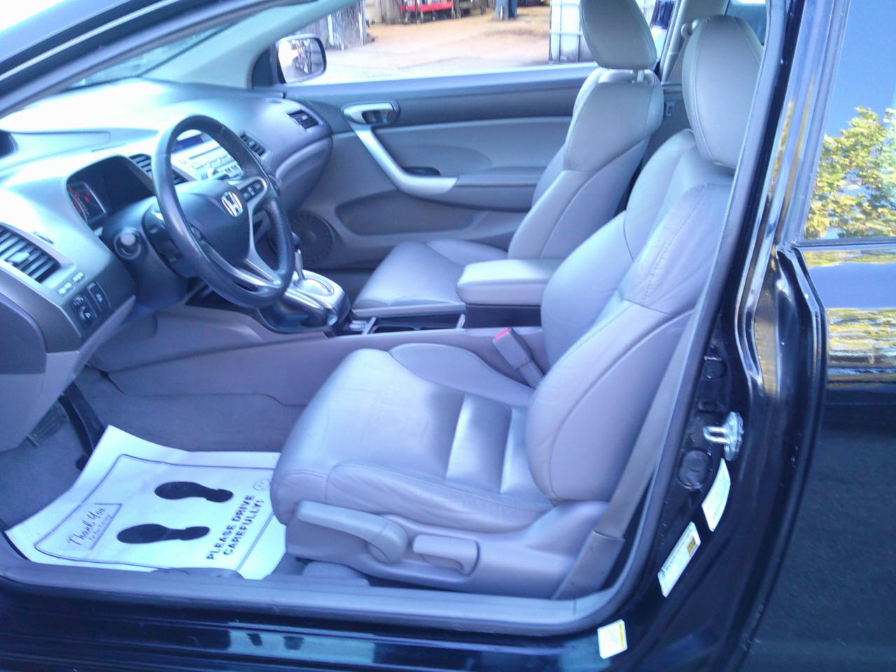 Honda Civic EX-L Coupe 5-Spd AT 2010