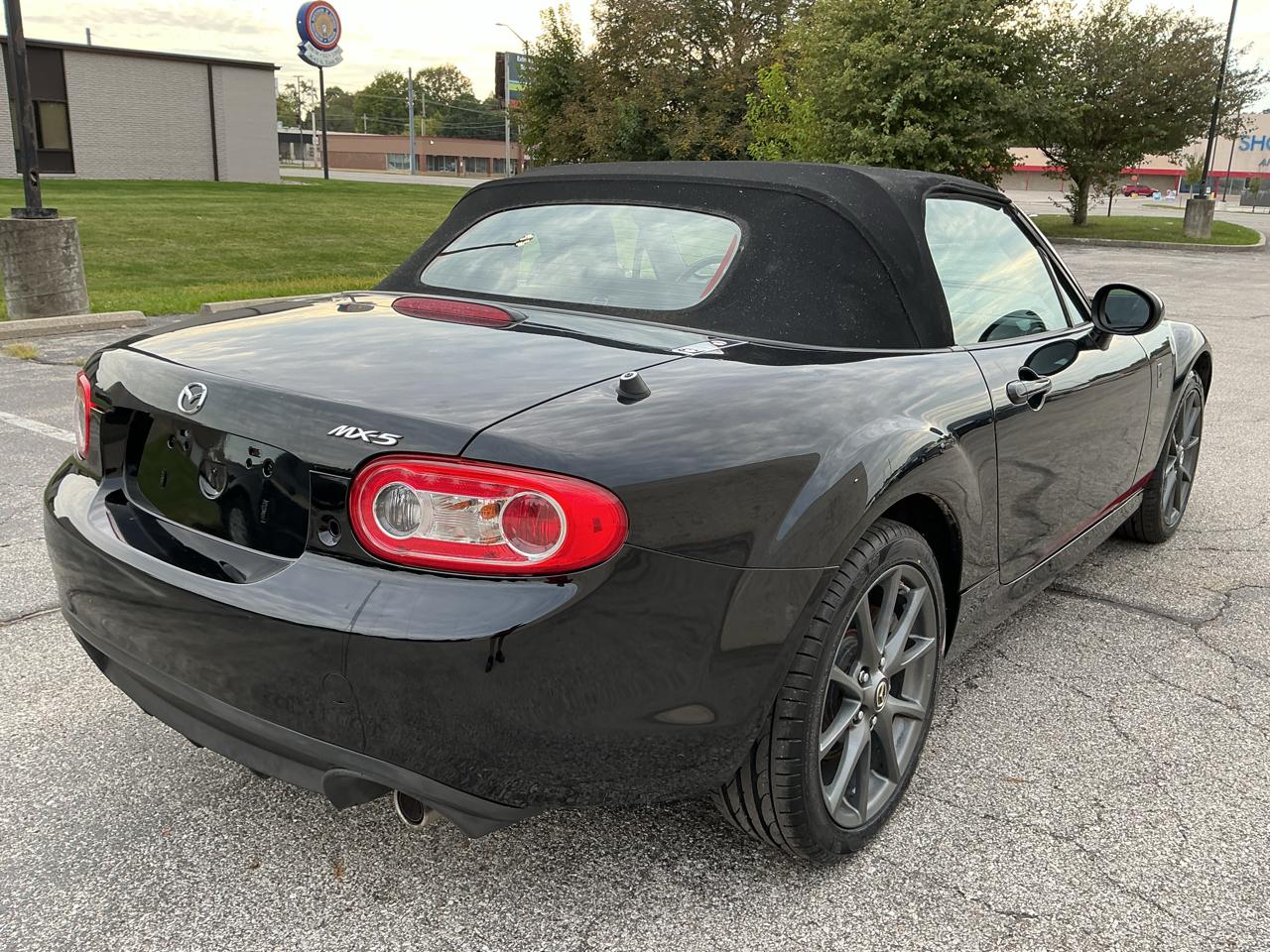 Mazda MX-5 Miata Club MT 2014