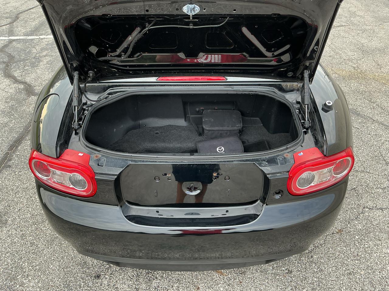 Mazda MX-5 Miata Club MT 2014