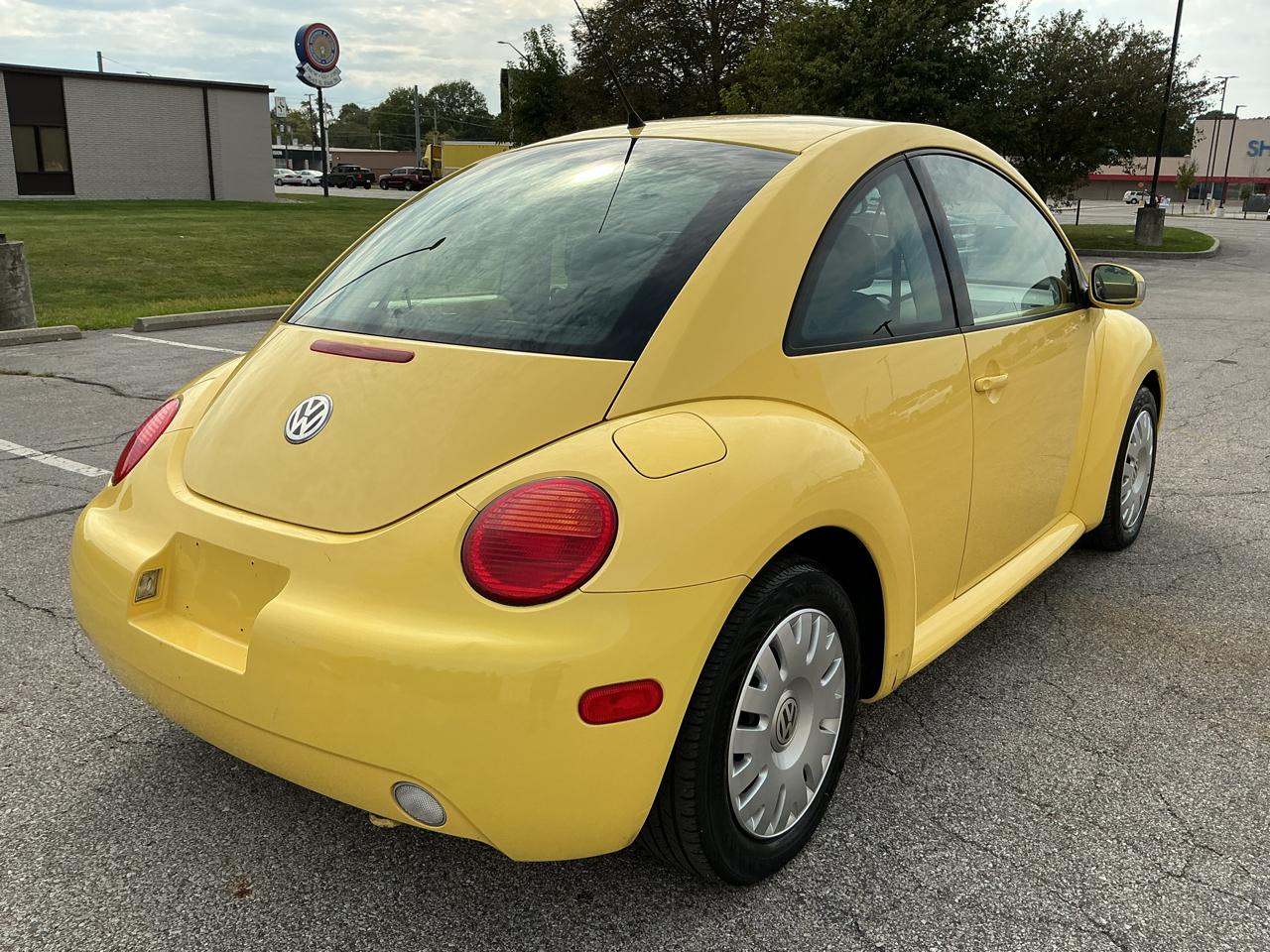 Volkswagen New Beetle GL 2.0L 2004