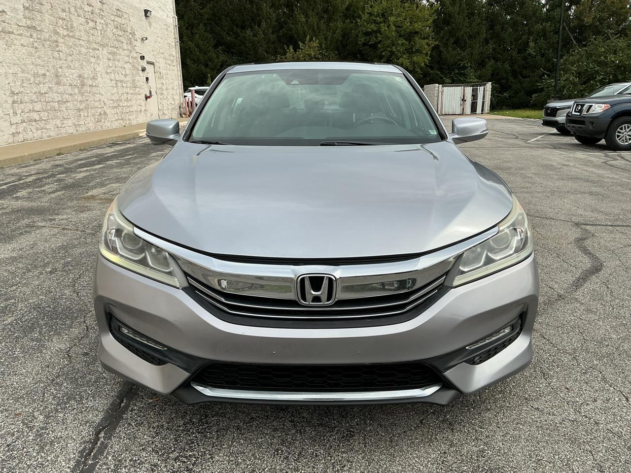 Honda Accord EX-L Sedan V6 CVT w/ Honda Sensing 6-Spd AT 2016