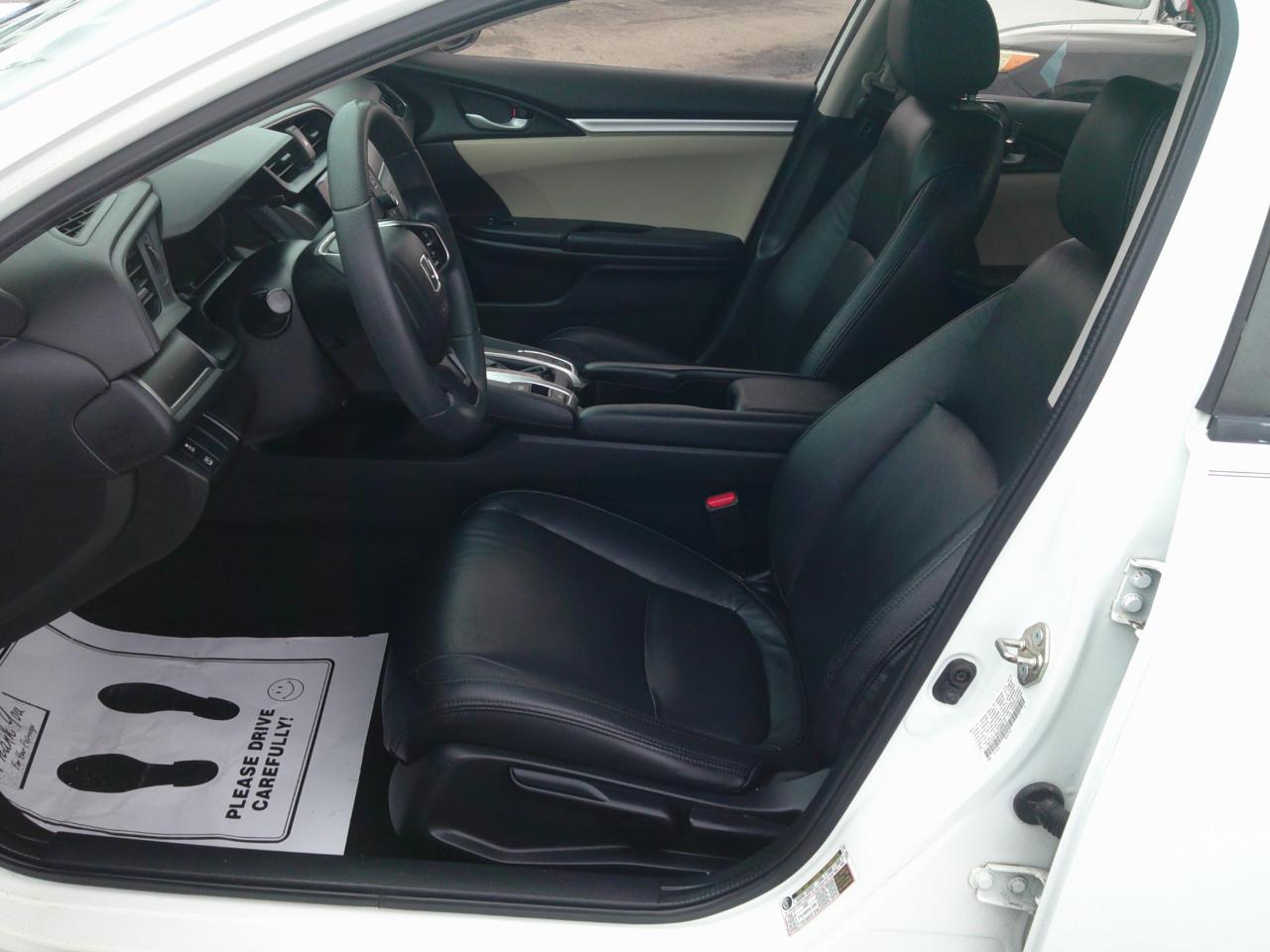 Honda Civic LX Sedan CVT 2016