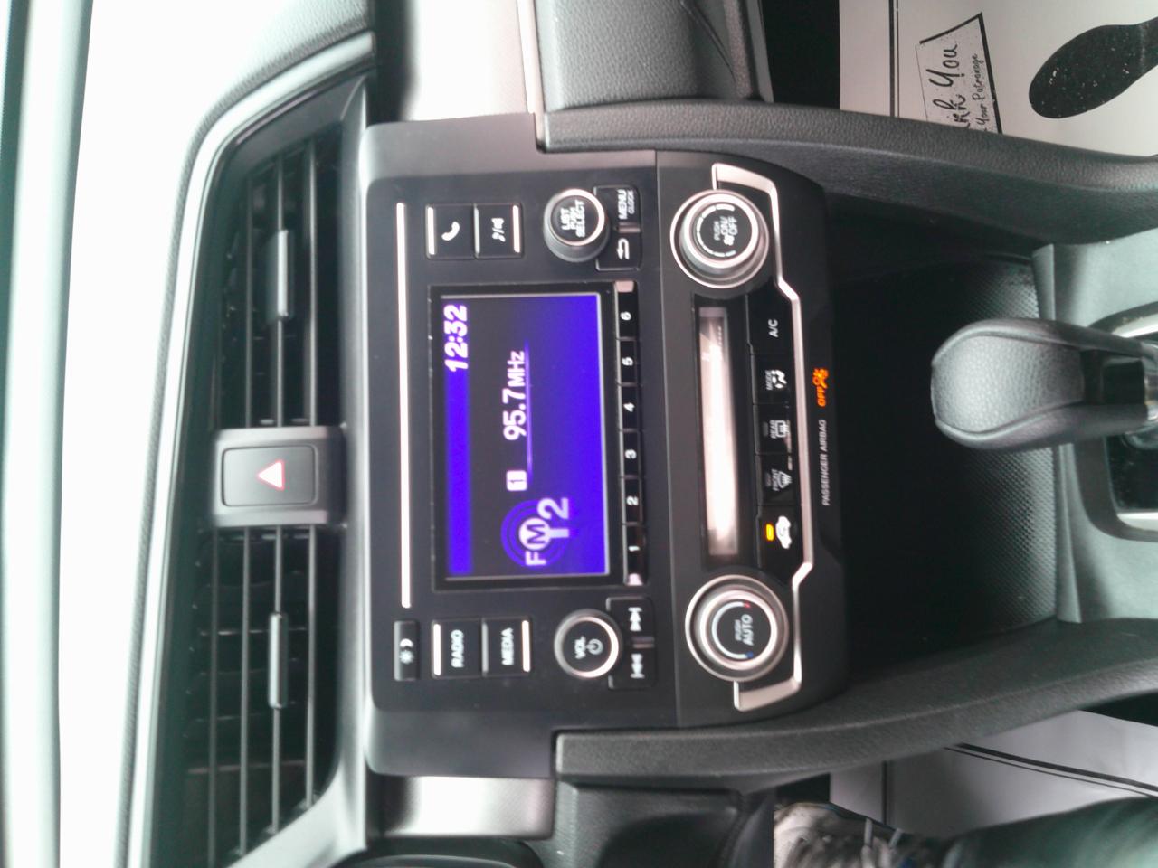 Honda Civic LX Sedan CVT 2016