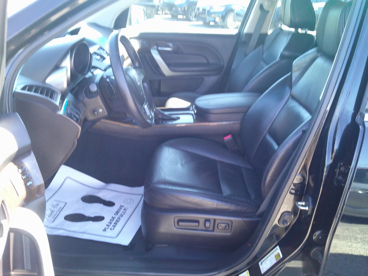 Acura MDX 6-Spd AT w/Tech Package 2013