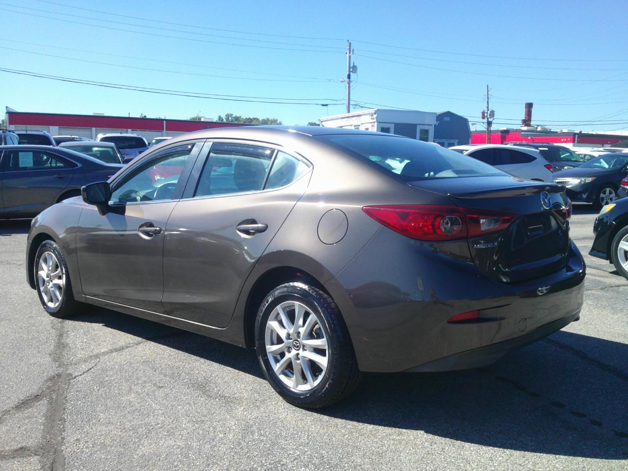Mazda MAZDA3 i Touring AT 4-Door 2014