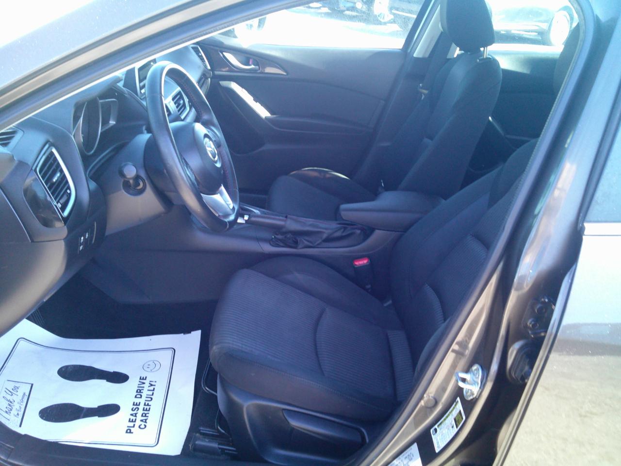 Mazda MAZDA3 i Touring AT 4-Door 2014