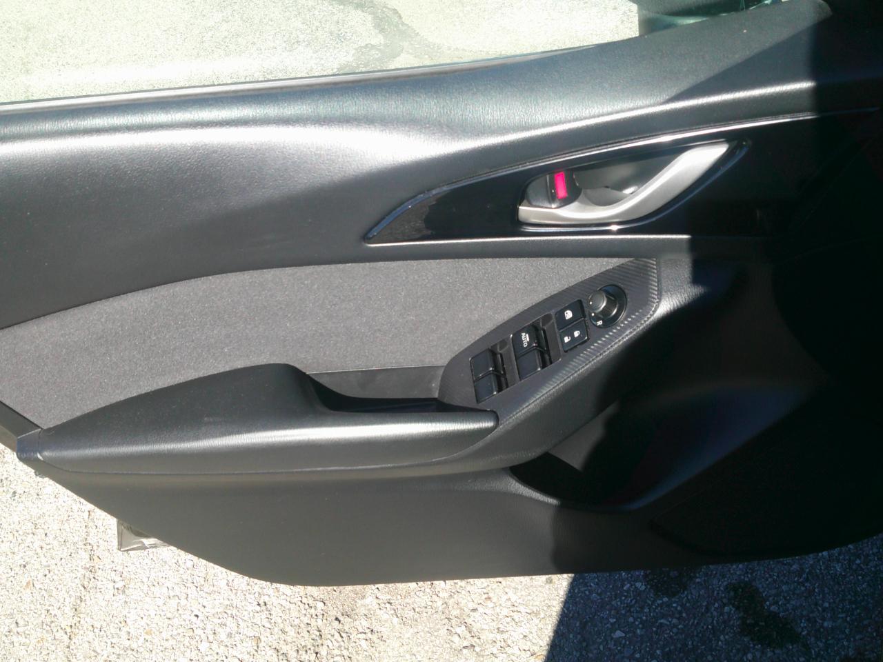 Mazda MAZDA3 i Touring AT 4-Door 2014