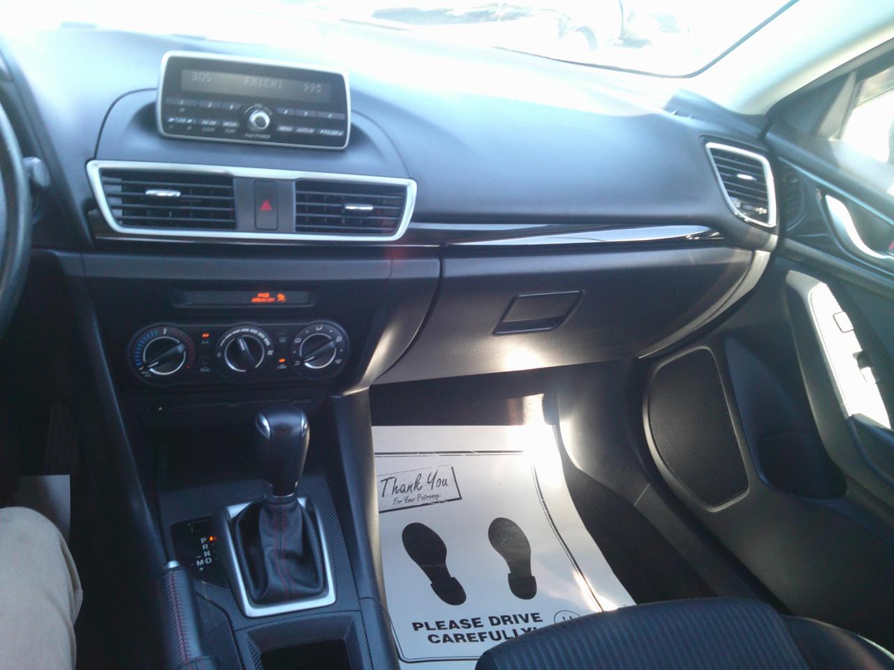 Mazda MAZDA3 i Touring AT 4-Door 2014
