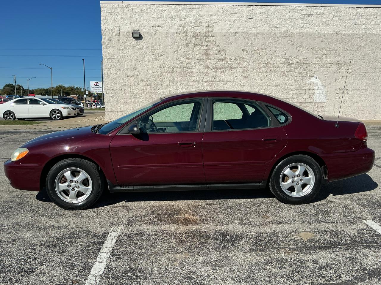 Ford Taurus SE 2007