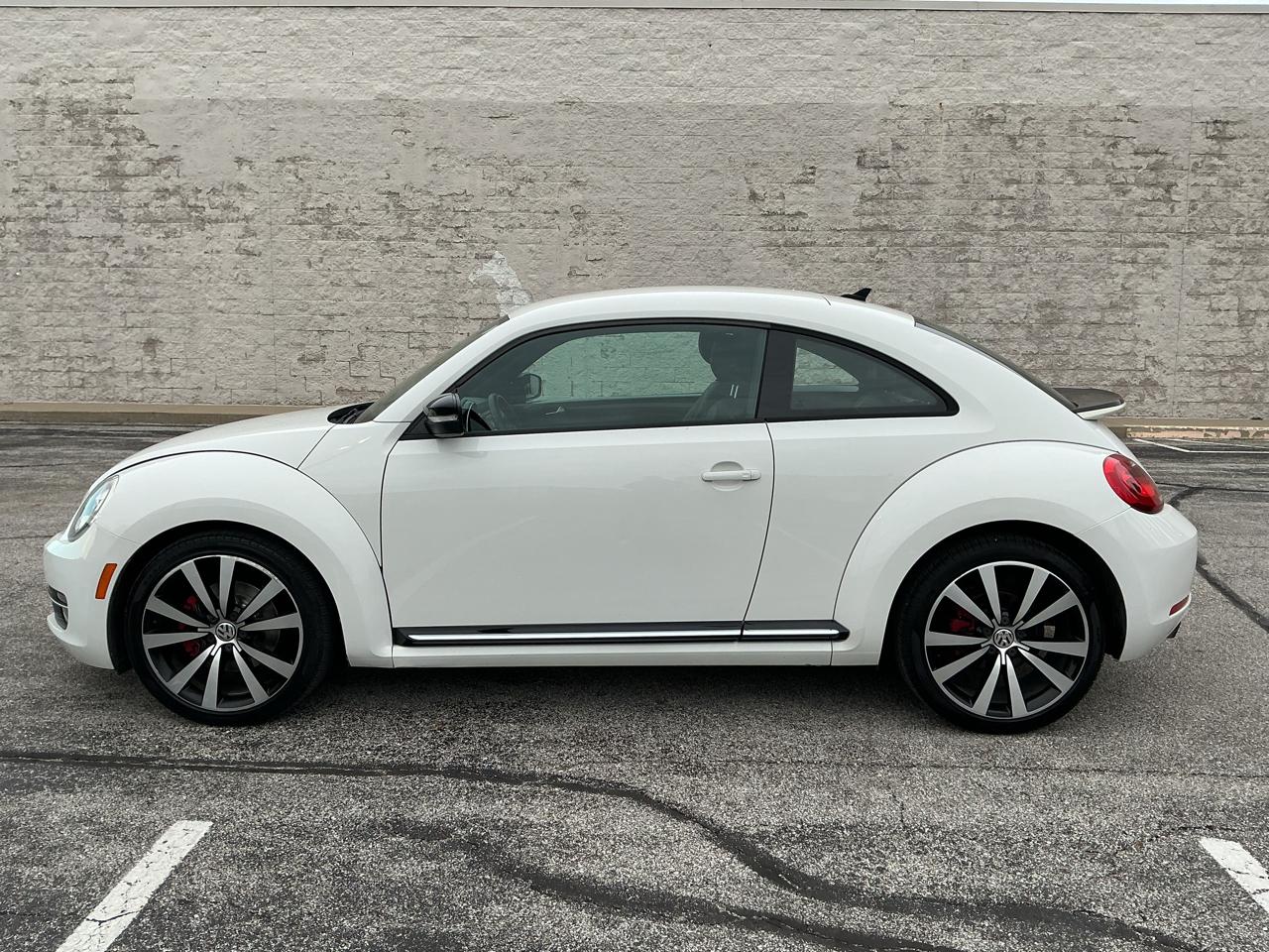 Volkswagen Beetle 2.0T Turbo 2012