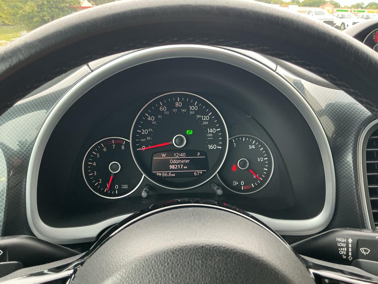 Volkswagen Beetle 2.0T Turbo 2012