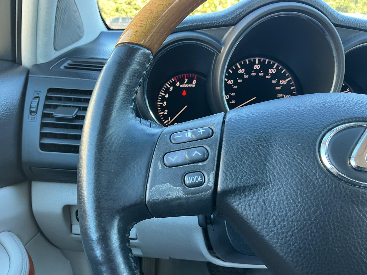 Lexus RX 330 AWD 2005