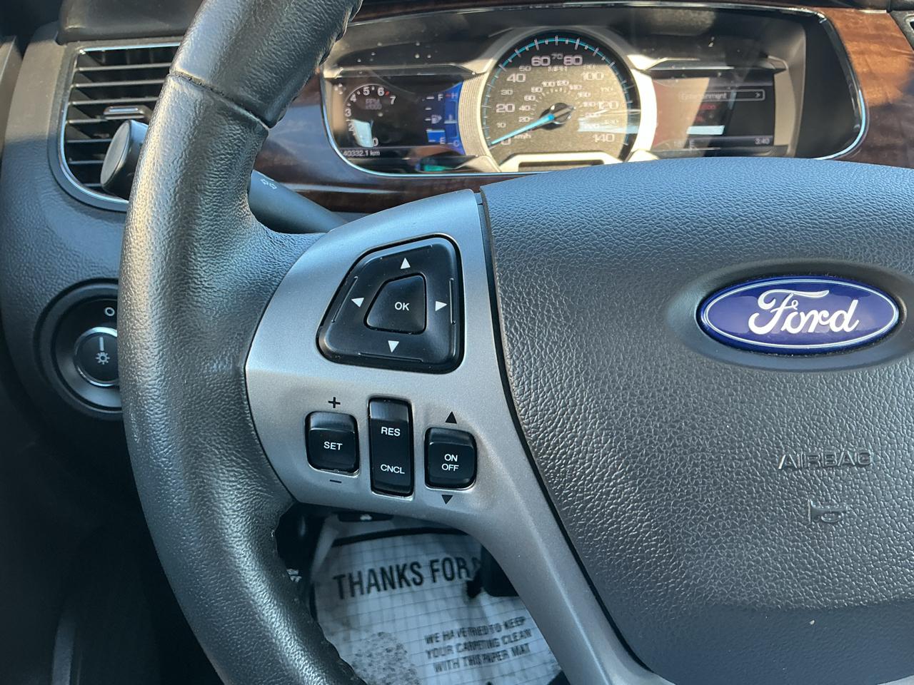 Ford Taurus Limited AWD 2017