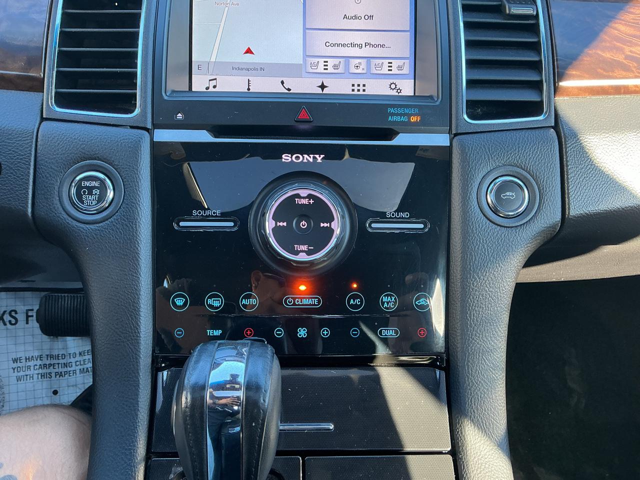 Ford Taurus Limited AWD 2017