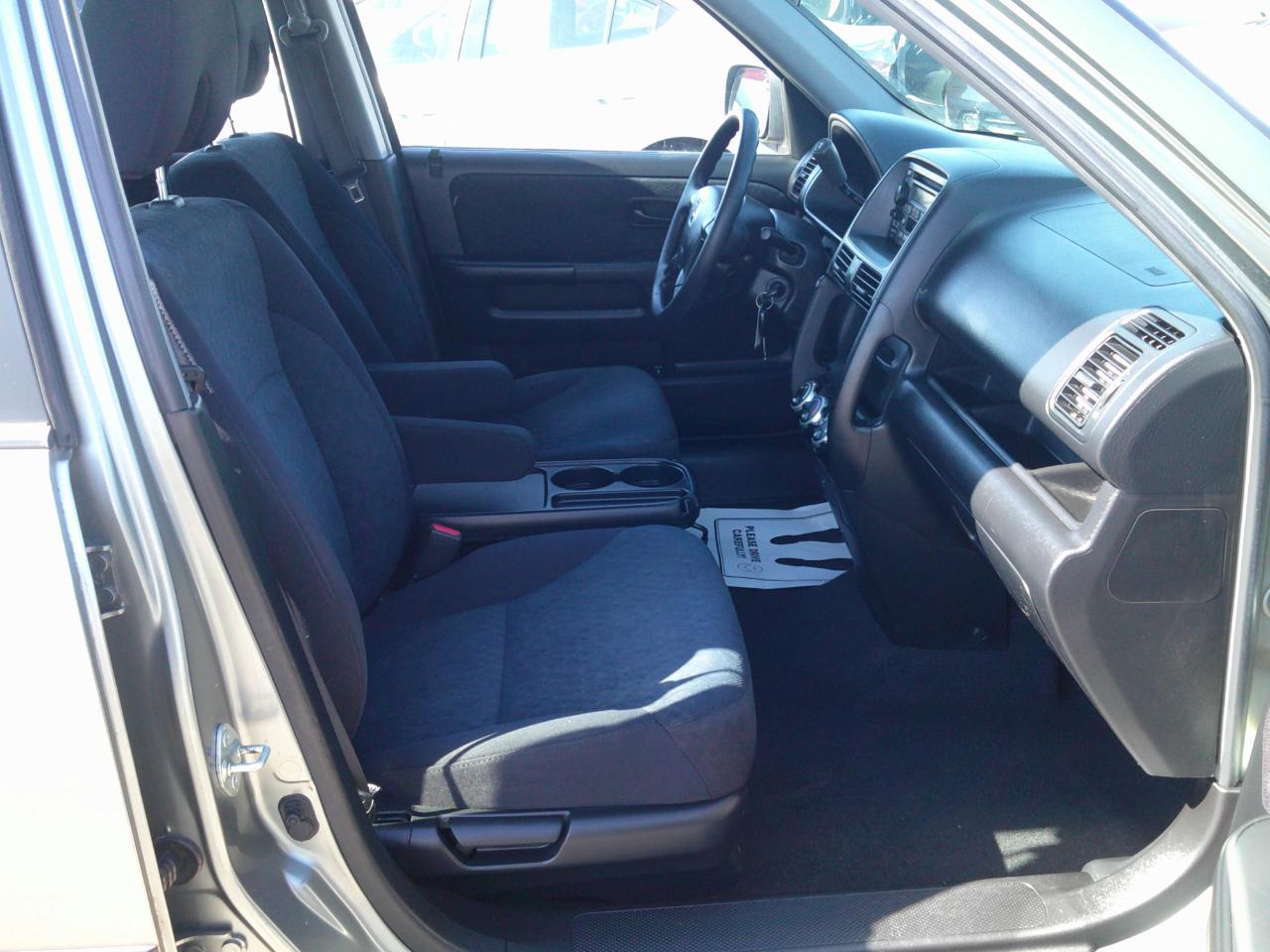 Honda CR-V LX 4WD AT 2005