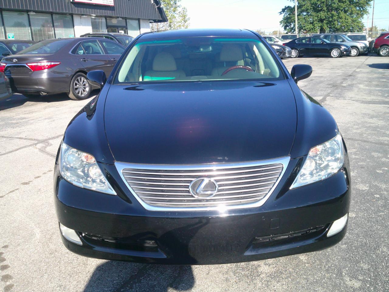 Lexus LS 460 L Luxury Sedan 2008