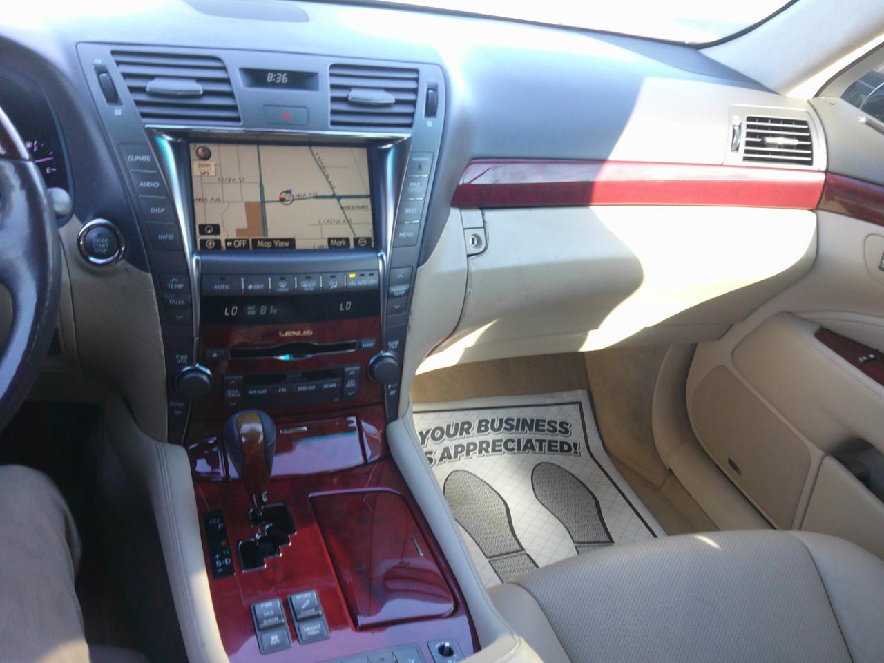 Lexus LS 460 L Luxury Sedan 2008
