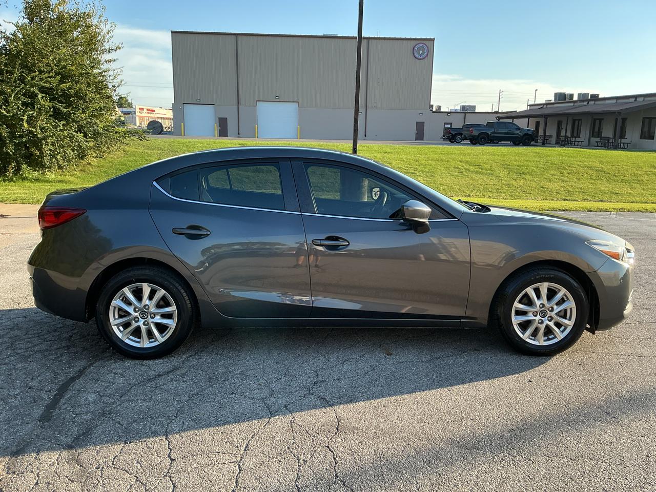 Mazda MAZDA3 i Sport AT 4-Door 2017