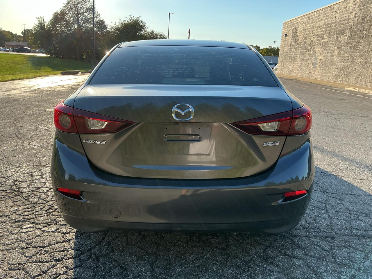 Mazda MAZDA3 i Sport AT 4-Door 2017