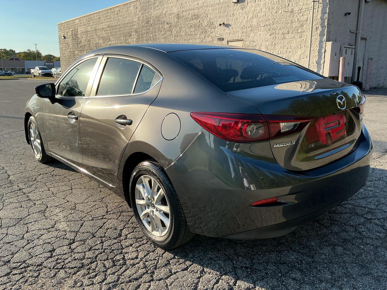 Mazda MAZDA3 i Sport AT 4-Door 2017