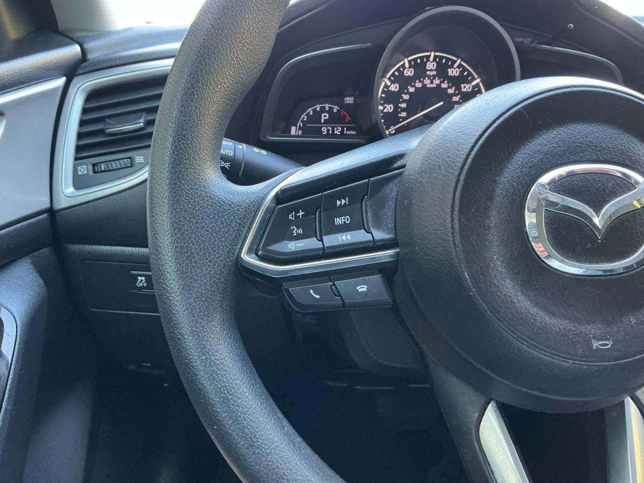 Mazda MAZDA3 i Sport AT 4-Door 2017