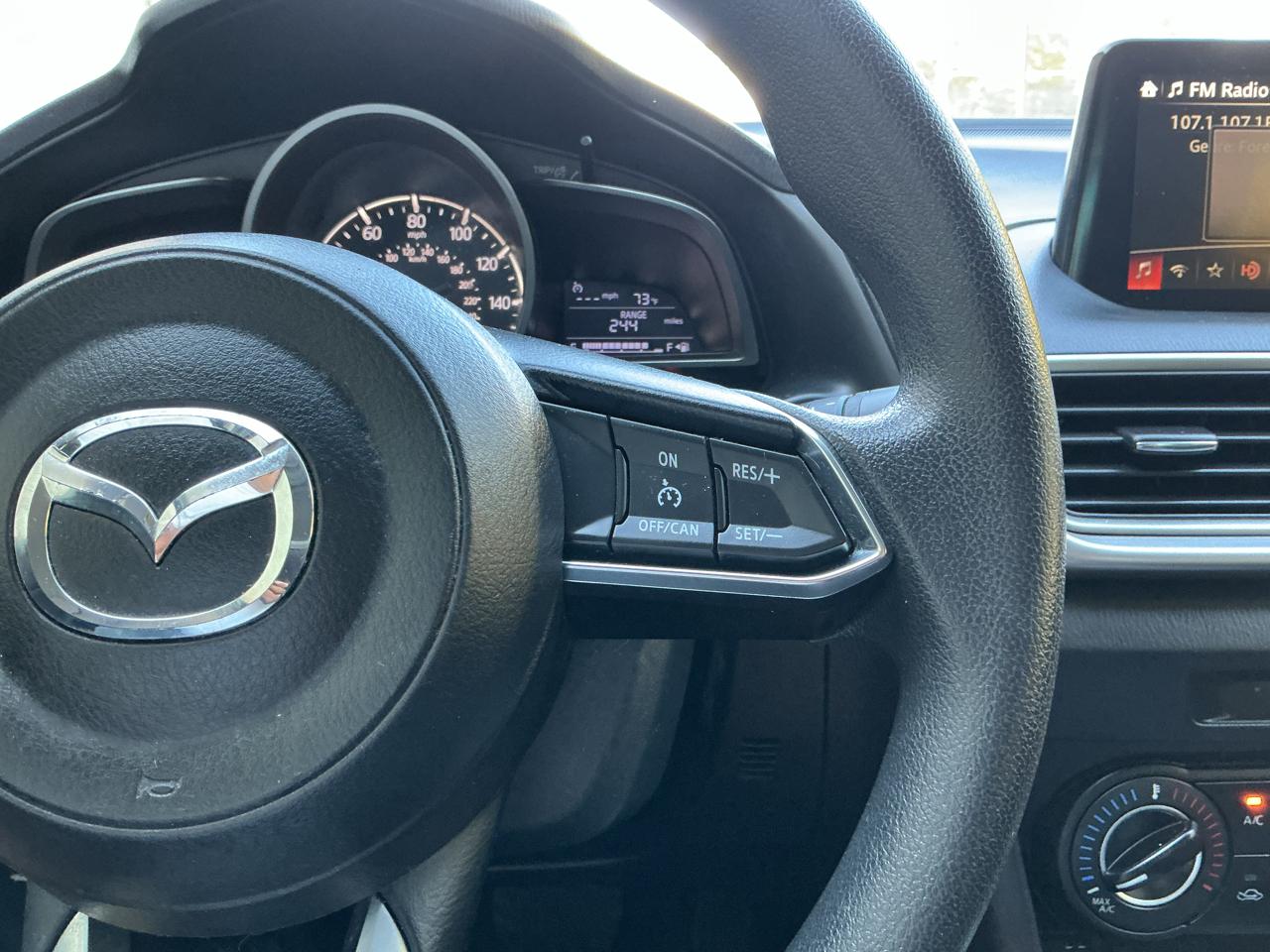 Mazda MAZDA3 i Sport AT 4-Door 2017
