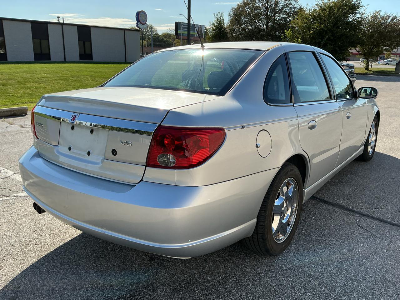 Saturn L-Series Sedan L300 2003