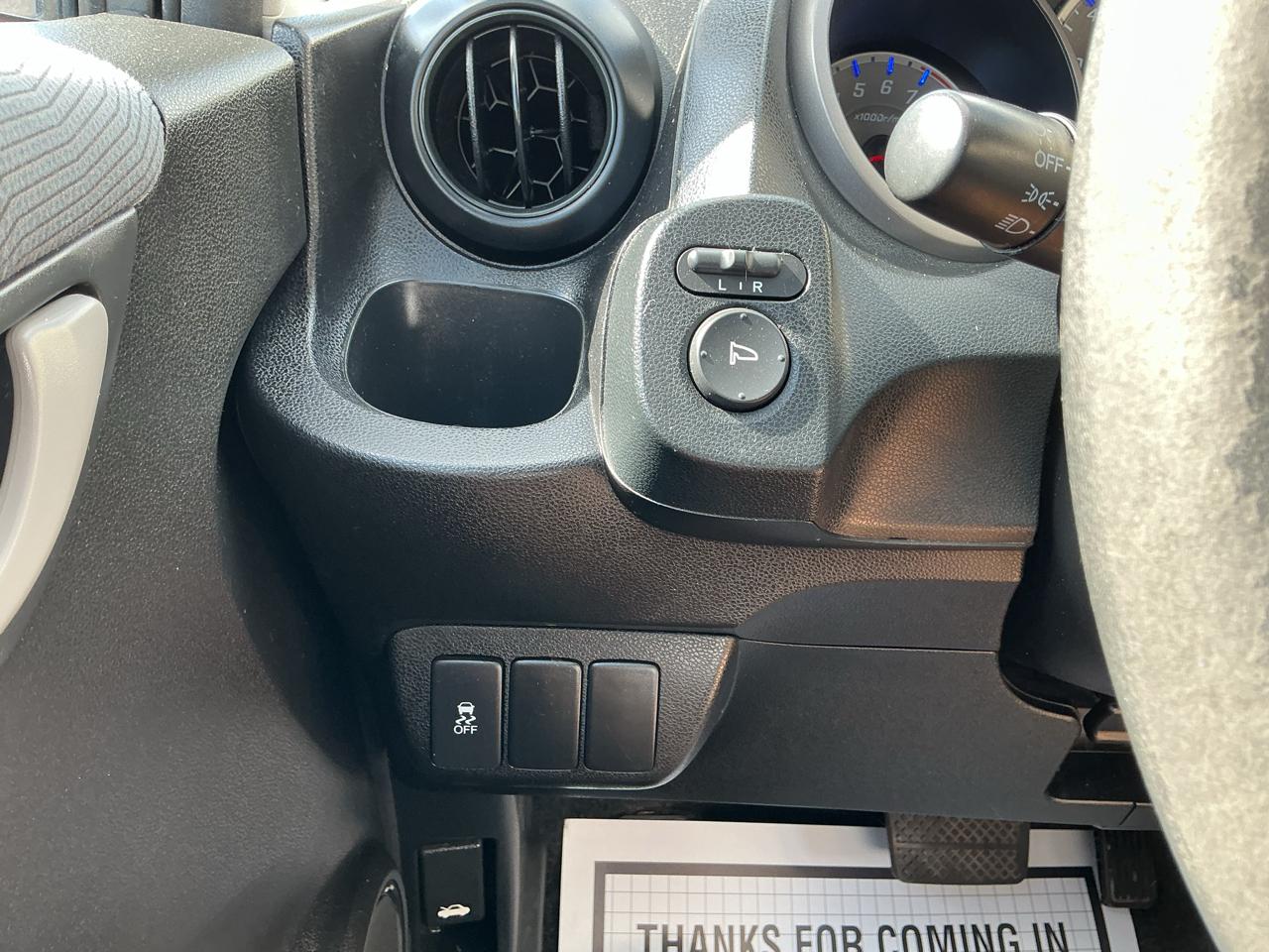 Honda Fit 5-Speed AT 2011