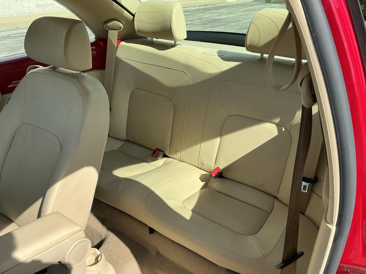 Volkswagen New Beetle S 2008
